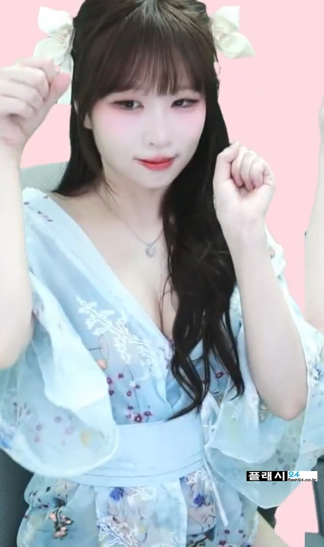 2b81d962f57ed9101651716d7f847322_1758443070_2684.jpeg