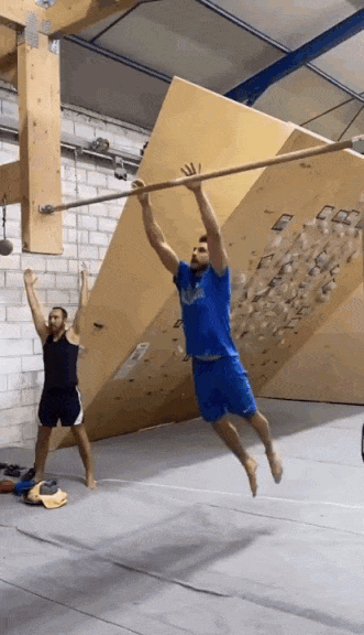 68ed4954453c5ac0566e43e7c49c4eeb_1758707241_4925.gif