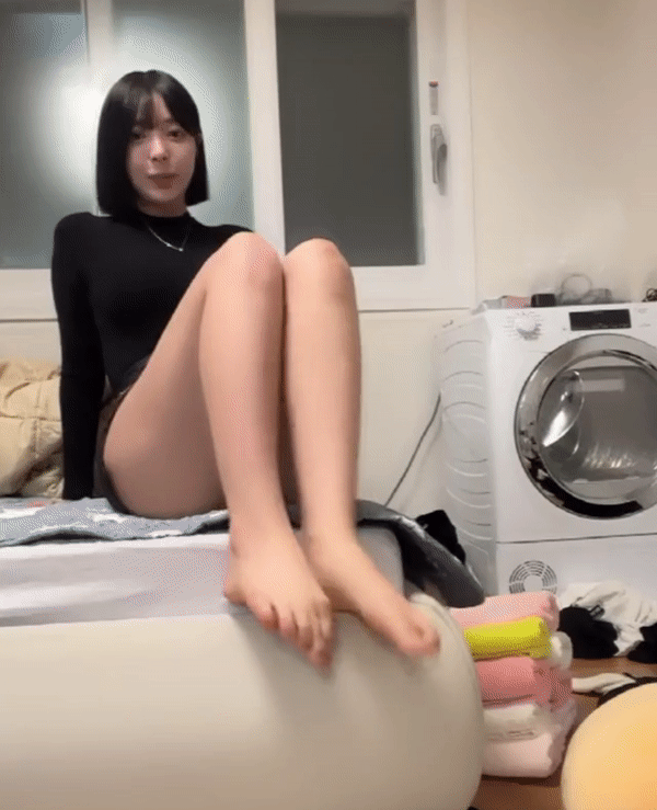 d43ff8a6c0dde92a7c3d0b683366b65b_1759051755_8567.gif