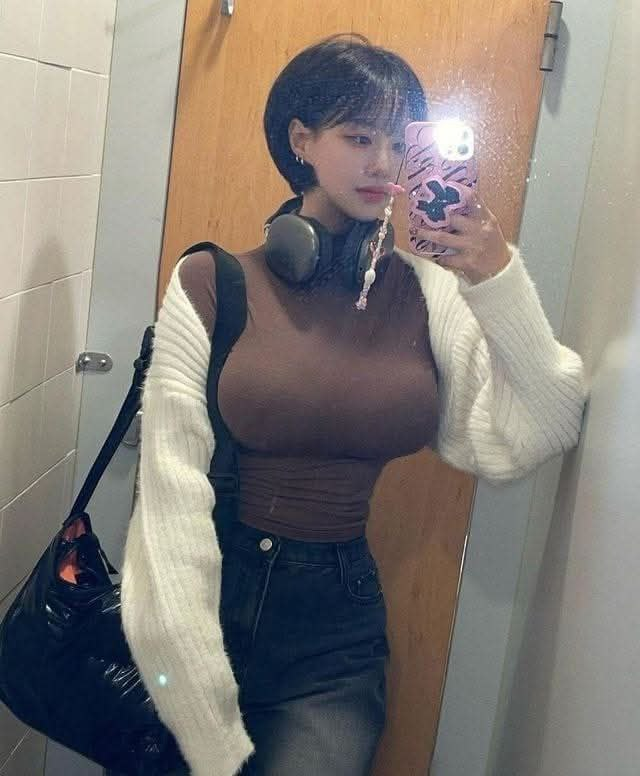 e01713d3d9fce5559f42408de8c1bd1a_1758403786_5264.png