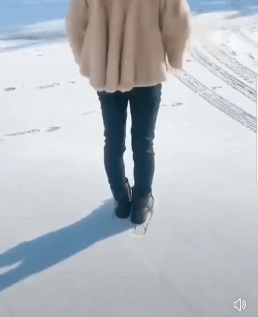 825fad1c264f923d0f73b0edd80c295c_1760918836_6292.gif