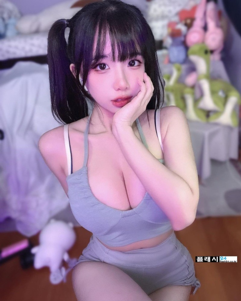 f5c32849a4504175889601e95b0b8f7a_1760836600_9817.jpeg