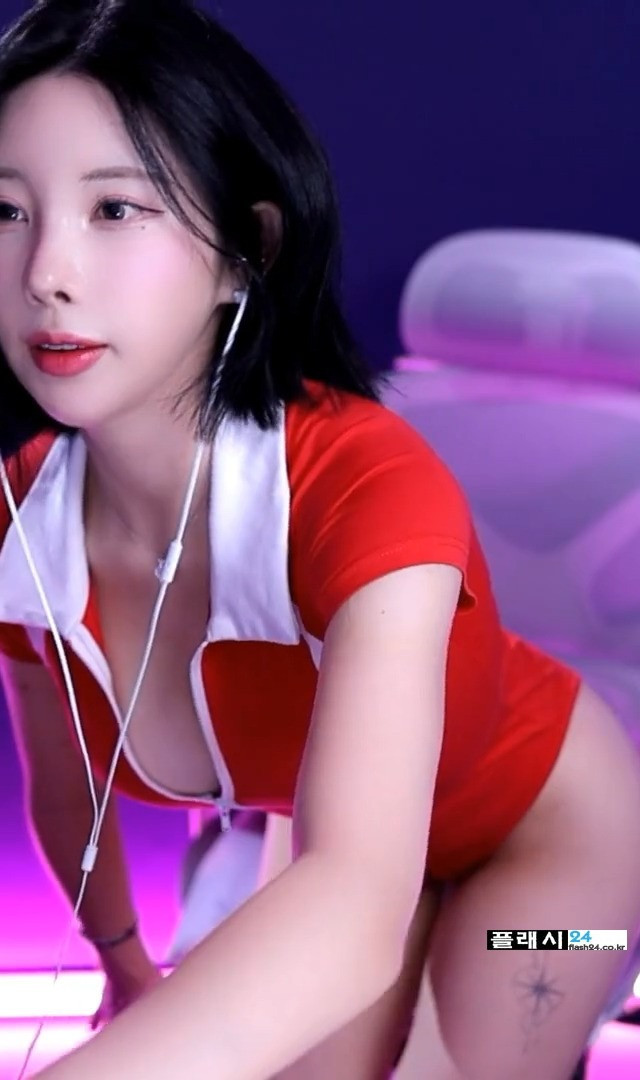 f5c32849a4504175889601e95b0b8f7a_1760837325_4838.jpeg